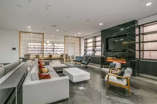 3130 N Harwood St, Dallas, TX 75201 - Photo 32