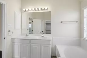 617 Catalpa Rd, Fort Worth, TX 76131 - Photo 28