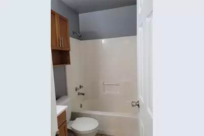 239-241 E Craven Avenue, Lacy Lakeview, TX 76705 - Photo 8