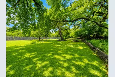 705 10th Street, Mineral Wells, TX 76067 - Photo 38