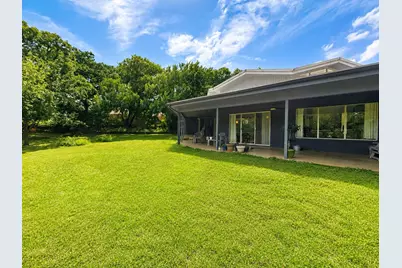 705 10th Street NW, Mineral Wells, TX 76067 - Photo 34