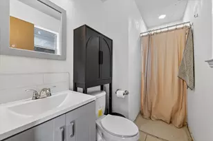 724 Oak Park Dr, Azle, TX 76020 - Photo 24