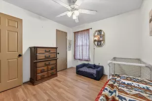 724 Oak Park Dr, Azle, TX 76020 - Photo 30
