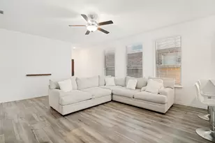 2911 S Griffin Ln, Forney, TX 75126 - Photo 4
