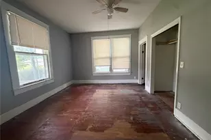 430 Faucett St, Blossom, TX 75416 - Photo 6
