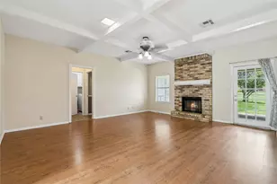 152 Marylee Dr, Hewitt, TX 76643 - Photo 6