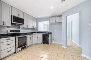 5503 Alta Verde Cir, Arlington, TX 76017 - Photo 8