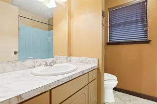 2101 Spanish Trail, Irving, TX 75060 - Photo 22