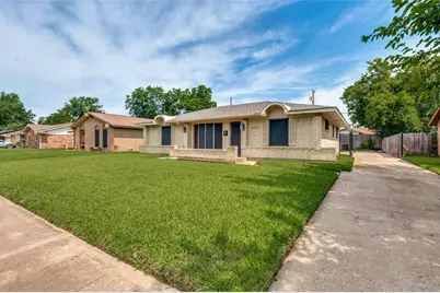 2101 Spanish Trail, Irving, TX 75060 - Photo 2