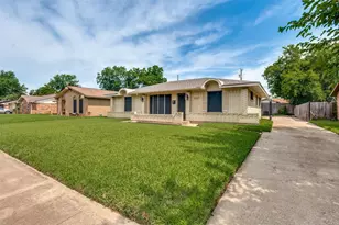 2101 Spanish Trail, Irving, TX 75060 - Photo 2