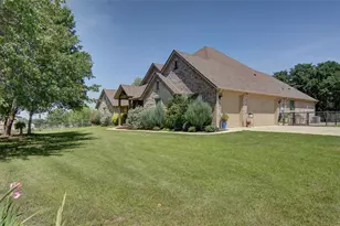 206 Oak Tree Ct, Poolville, TX 76487 - Photo 38