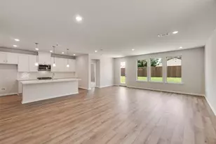 513 Marcus Ln, Crowley, TX 76036 - Photo 8