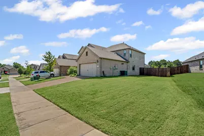 1206 Fox Chase Drive, Mansfield, TX 76063 - Photo 4