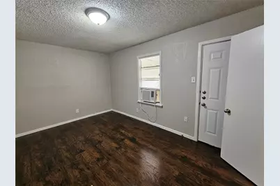 6401 Hollis Avenue #6403, Dallas, TX 75227 - Photo 8