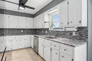 139 Moses Manor Dr, Lorena, TX 76655 - Photo 16