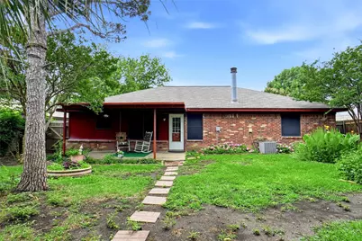 540 Clover Drive, Saginaw, TX 76179 - Photo 14
