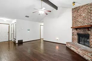 540 Clover Dr, Saginaw, TX 76179 - Photo 4