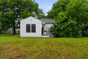 3102 Kellogg Ave, Dallas, TX 75216 - Photo 1