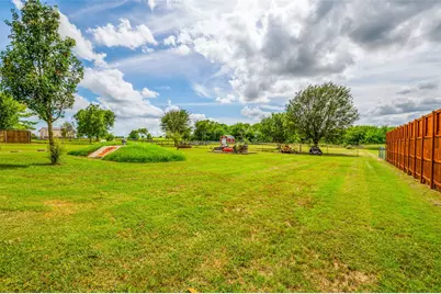 1320 E Highland Road, Waxahachie, TX 75167 - Photo 24