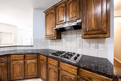10706 Saint Annes Drive, Rowlett, TX 75089 - Photo 14