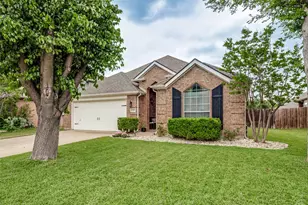 6725 Hayling Way, Denton, TX 76210 - Photo 2