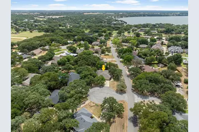 3906 Cimmaron Trail, Granbury, TX 76049 - Photo 34