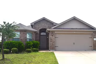 601 Buzzard Lake Trl, Fort Worth, TX 76120 - Photo 1