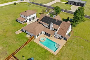 12240 Wellington Rd, Ponder, TX 76259 - Photo 40