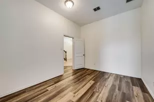 1930 Loma Alta Dr, Irving, TX 75063 - Photo 18