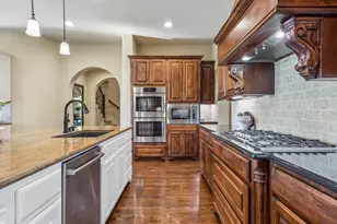 12473 Winding Hollow Ln, Frisco, TX 75033 - Photo 10