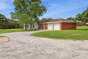 593 Co Rd 4680, Boyd, TX 76023 - Photo 2