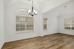 2028 Ravenhurst Dr, Allen, TX 75013 - Photo 2
