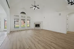 233 Chappellet St, Kennedale, TX 76060 - Photo 6