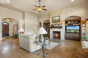1513 Boca Bay Ct, Granbury, TX 76048 - Photo 8