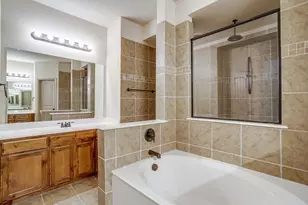 316 Madison St, Burleson, TX 76028 - Photo 22