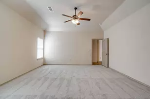 316 Madison St, Burleson, TX 76028 - Photo 16