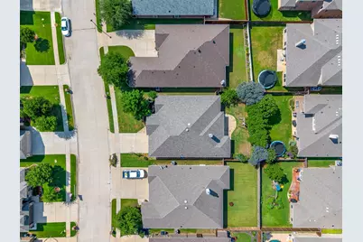 316 Madison Street, Burleson, TX 76028 - Photo 38