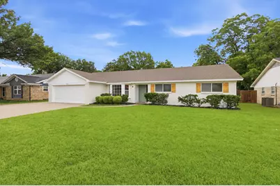 2112 Stonegate Drive N, Bedford, TX 76021 - Photo 2