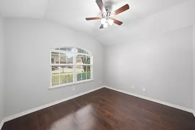 4521 Lakeside Hollow Street, Fort Worth, TX 76262 - Photo 12