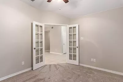 4521 Lakeside Hollow Street, Fort Worth, TX 76262 - Photo 6
