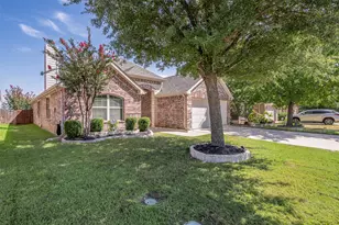 4521 Lakeside Hollow St, Fort Worth, TX 76262 - Photo 34