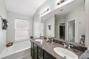 4521 Lakeside Hollow St, Fort Worth, TX 76262 - Photo 26