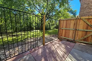 871 Dublin Dr, Richardson, TX 75080 - Photo 26