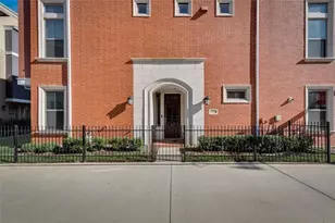 1310 Branchwood Pl, Dallas, TX 75215 - Photo 1