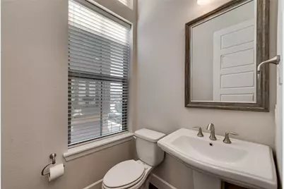 1310 Branchwood Place, Dallas, TX 75215 - Photo 16