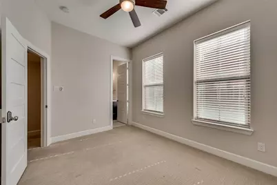 1310 Branchwood Place, Dallas, TX 75215 - Photo 22