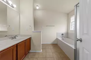 6532 Crystal Ct, Waco, TX 76712 - Photo 24