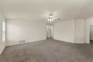 6532 Crystal Ct, Waco, TX 76712 - Photo 6