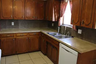 110 E Vanston Ln, Crandall, TX 75114 - Photo 4