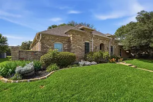 2247 Valley Mill, Carrollton, TX 75006 - Photo 4